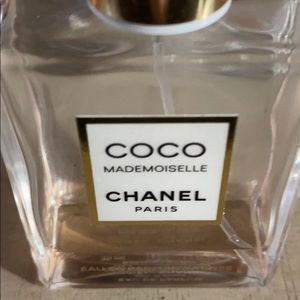 Meet your Posher, Stephani